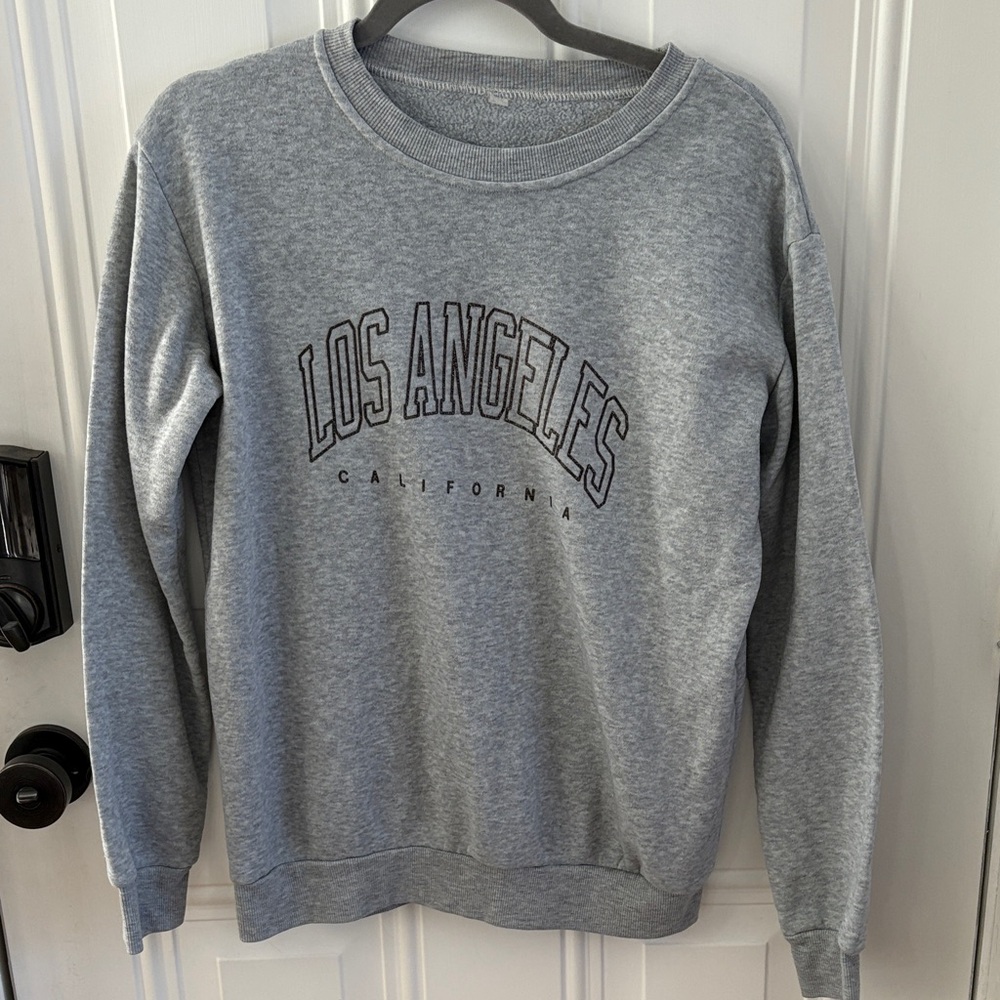 SHEIN Gray "Los Angeles California" Crewneck Sweatshirt